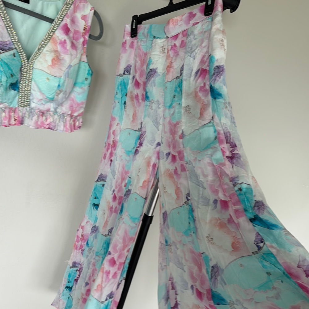Floral Palazzo Pants Set - Multicolor - Picture 4 of 6